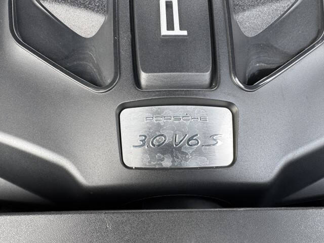 2016 Porsche Macan S