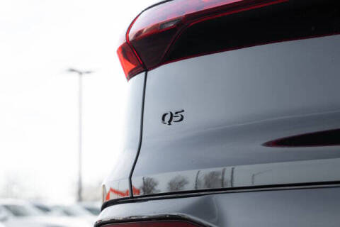 2025 Audi Q5 quattro Premium Plus TFSI