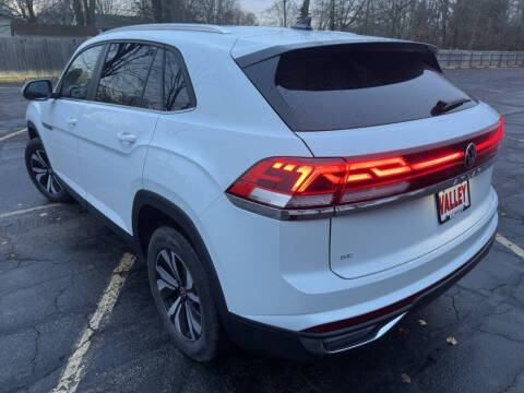 2024 Volkswagen Atlas Cross Sport SE 4Motion