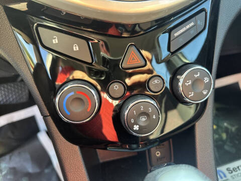 2018 Chevrolet Sonic LT Auto