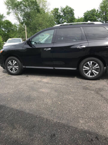 2017 Nissan Pathfinder S