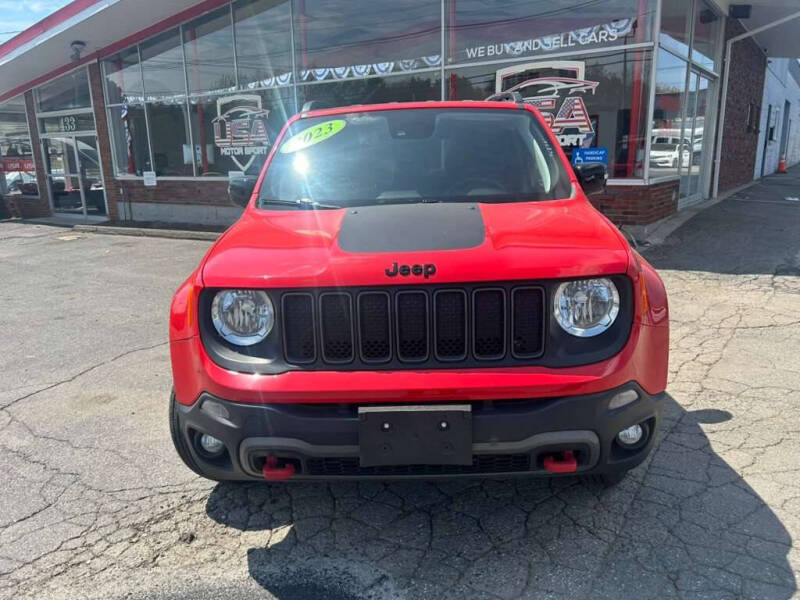 2023 Jeep Renegade Trailhawk
