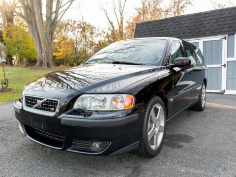 2004 Volvo V70 R