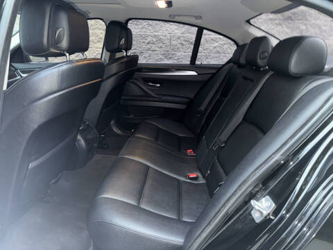 2012 BMW 5 Series 528i xDrive