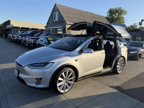 2017 Tesla Model X 75D