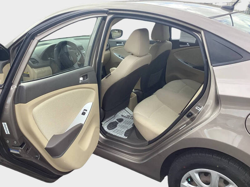 2014 Hyundai Accent GLS