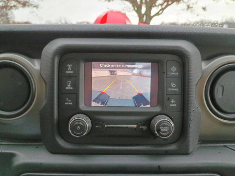 2020 Jeep Gladiator Sport