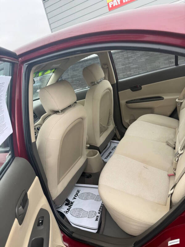 2009 Hyundai Accent GLS