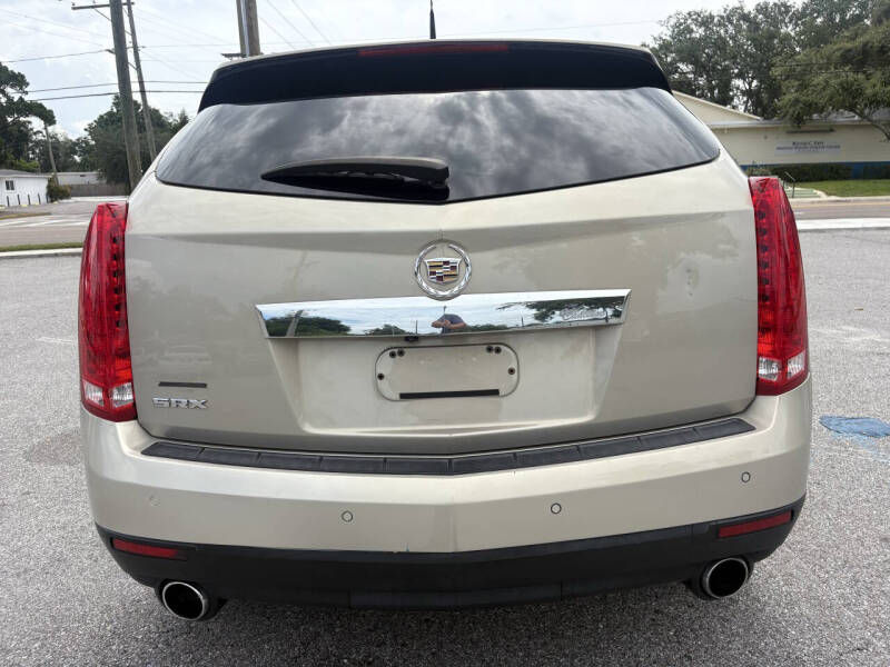 2010 Cadillac SRX Luxury Collection