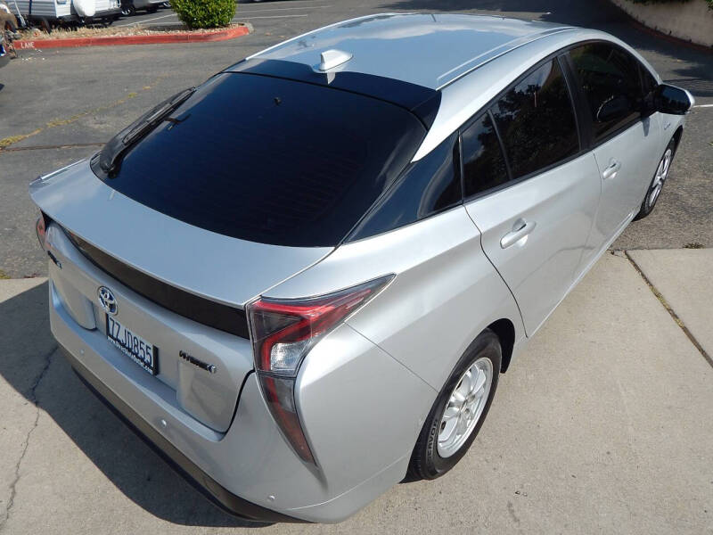 2017 Toyota Prius Two