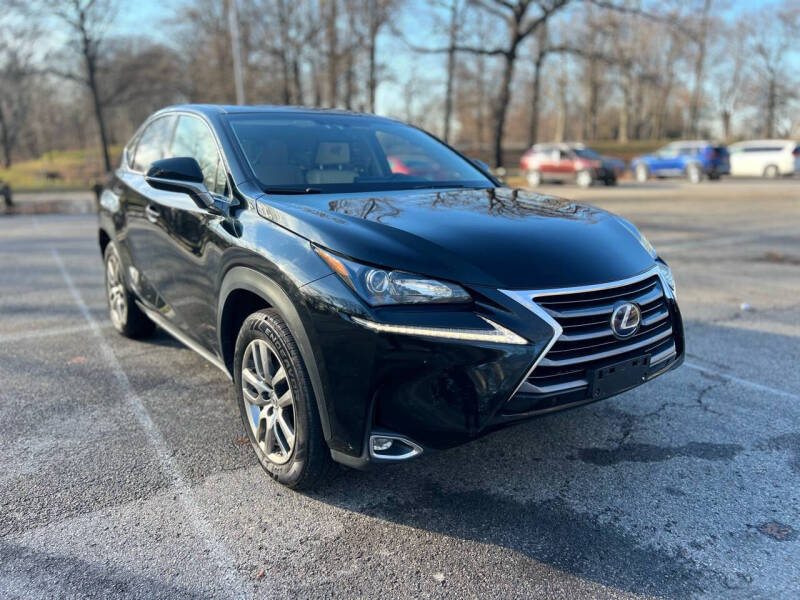 2015 Lexus NX 300h photo 3