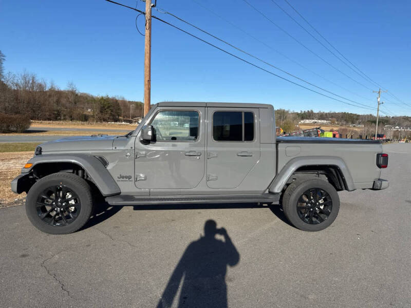 2022 Jeep Gladiator High Altitude