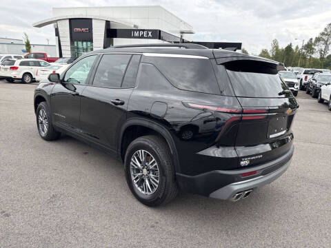 2025 Chevrolet Traverse LT