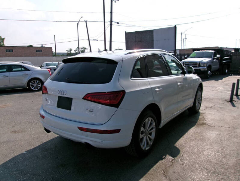 2015 Audi Q5 2.0T quattro Premium Plus