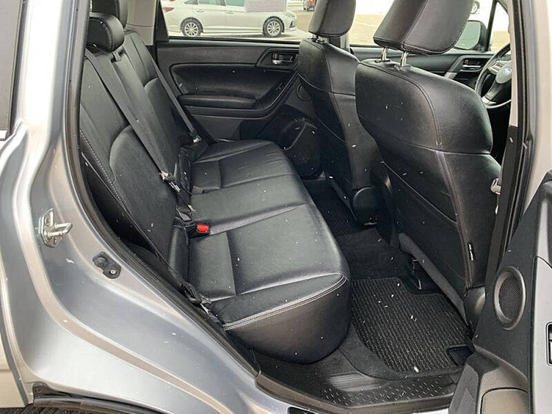 2015 Subaru Forester 2.5i Touring