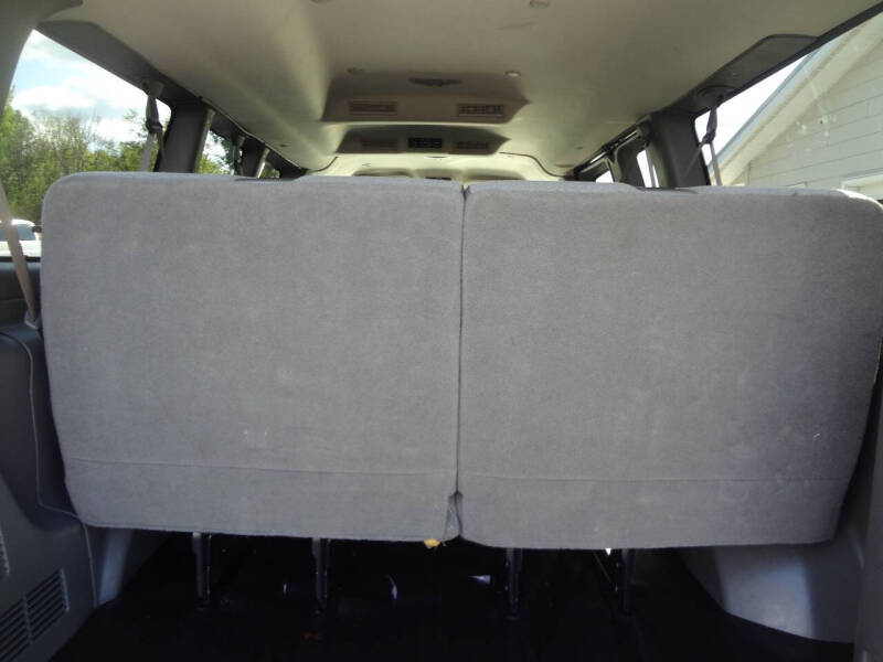 2017 Chevrolet Express LS 2500