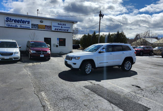 2017 Jeep Grand Cherokee for sale at Streeters Vehicle Sales in Plattsburgh, NY