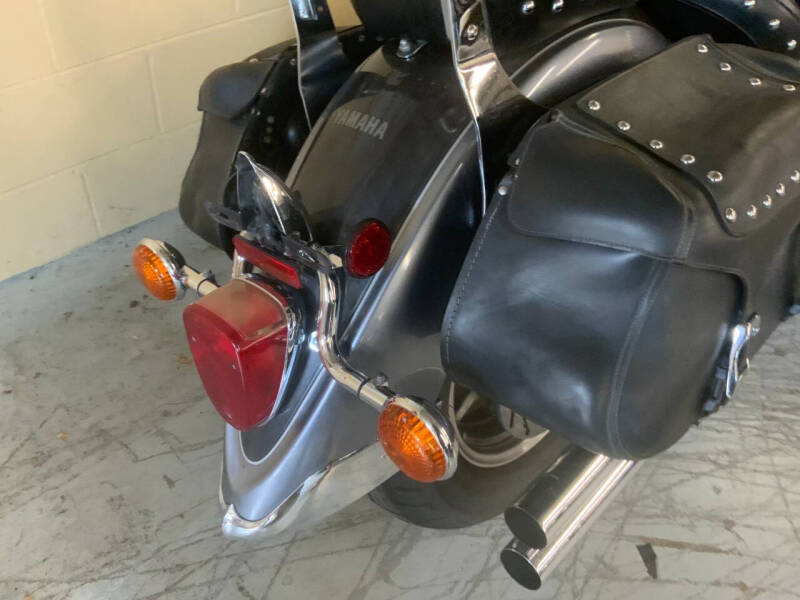 2004 Yamaha XVS100  V STAR