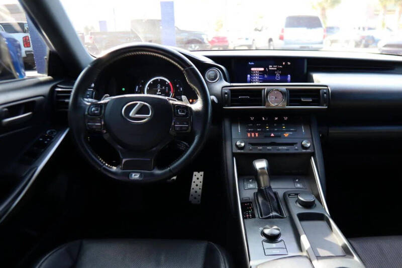 2019 Lexus IS 300