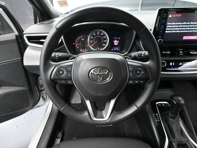 2022 Toyota Corolla Hatchback SE