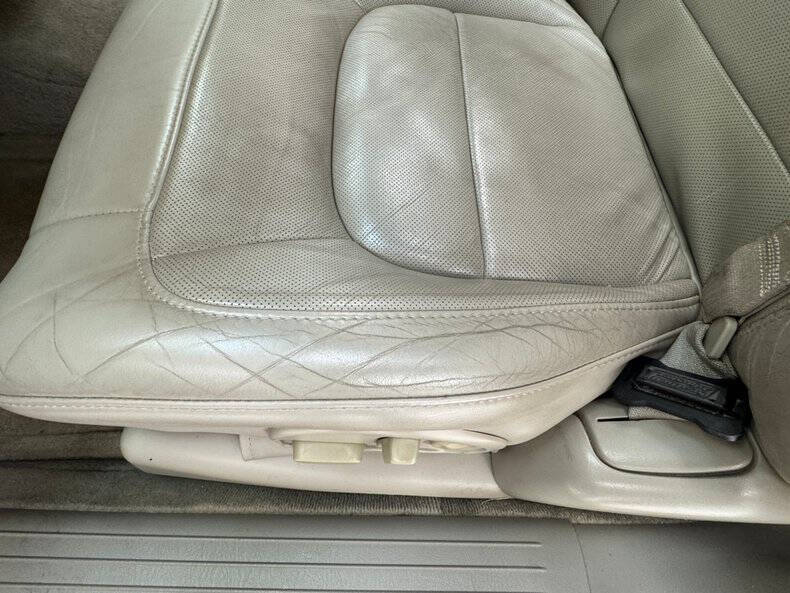 2004 Cadillac DeVille