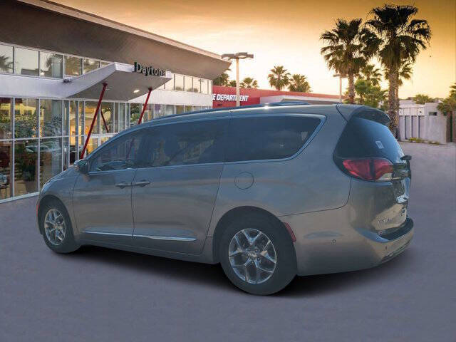 2017 Chrysler Pacifica Limited