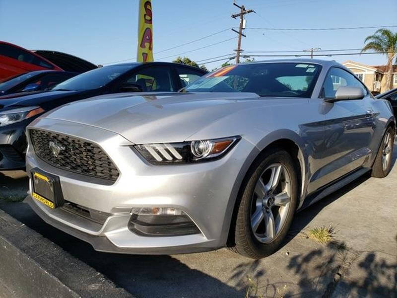2017 Ford Mustang V6