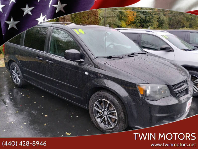 2014 Dodge Grand Caravan for sale at TWIN MOTORS in Madison OH