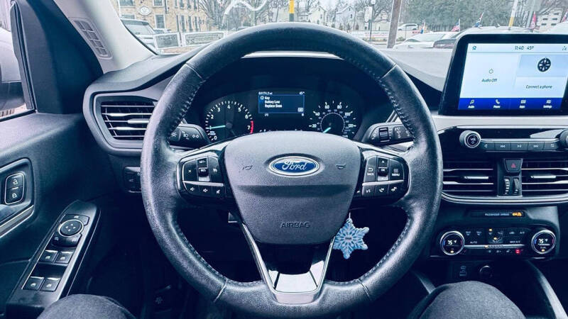 2021 Ford Escape SEL