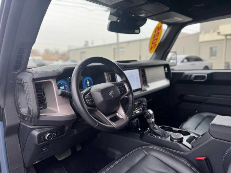 2025 Ford Bronco Outer Banks