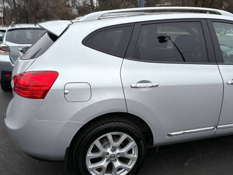 2011 Nissan Rogue SV