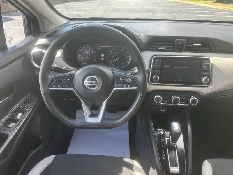 2021 Nissan Versa SV