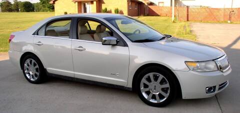 2007 Lincoln MKZ for sale at Angelo's Auto Sales in Lowellville OH