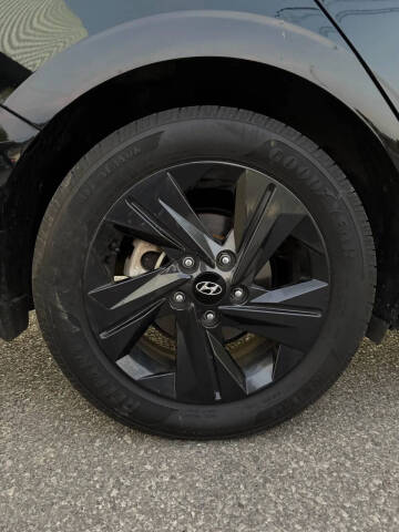 2023 Hyundai Elantra