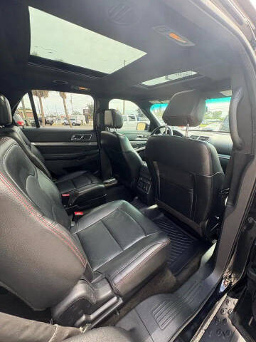 2016 Ford Explorer Sport