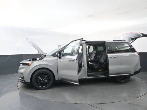 2023 Kia Carnival SX