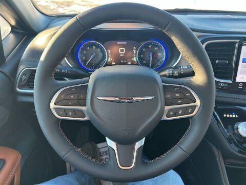 2026 Chrysler Pacifica Pinnacle