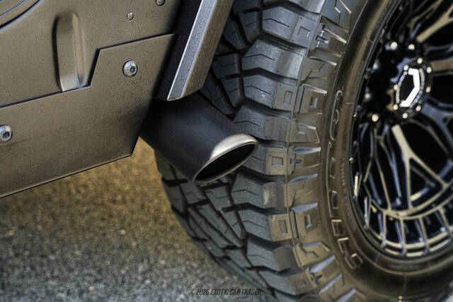2018 AM General Hummer