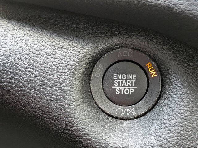 2020 Jeep Cherokee Altitude