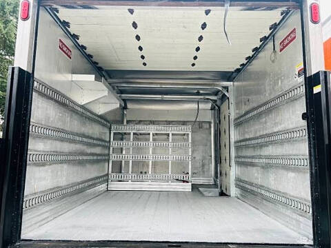 2015 Isuzu NPR DSL REG AT