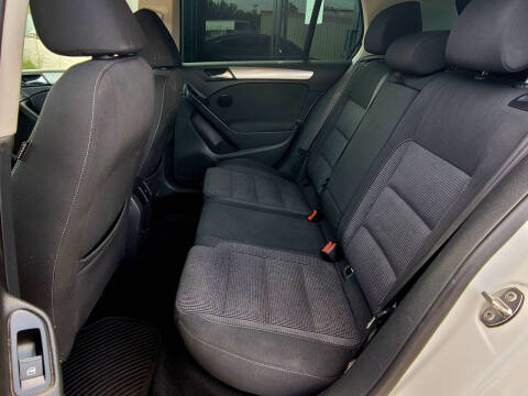 2014 Volkswagen Golf