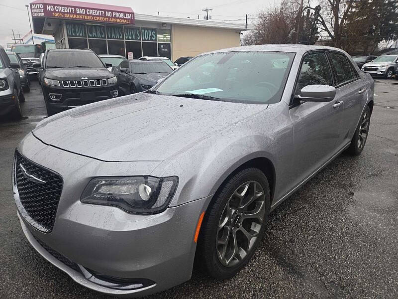 2017 Chrysler 300