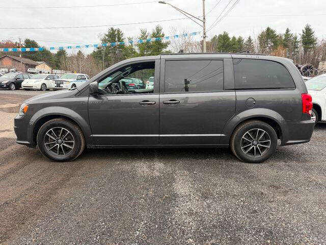 2019 Dodge Grand Caravan GT's photo