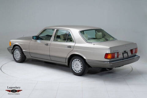 1991 Mercedes-Benz 300-Class
