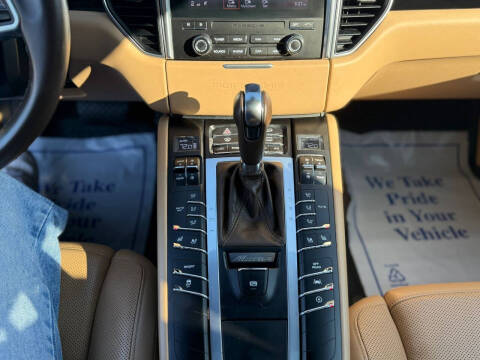 2018 Porsche Macan S