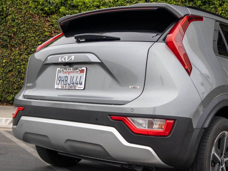 2023 Kia Niro EX