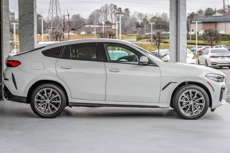 2022 BMW X6 xDrive40i