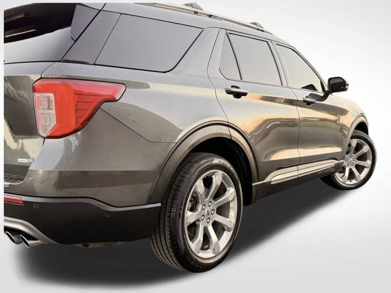 2020 Ford Explorer Platinum