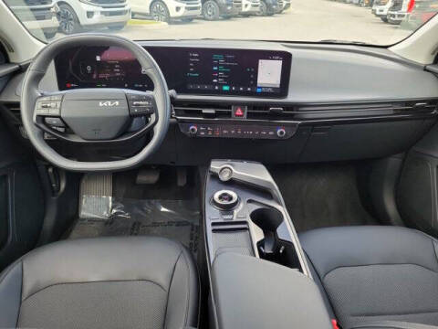 2025 Kia EV6 Light Long Range
