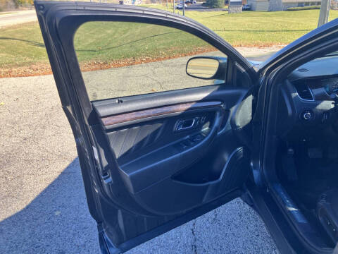 2017 Ford Taurus Limited